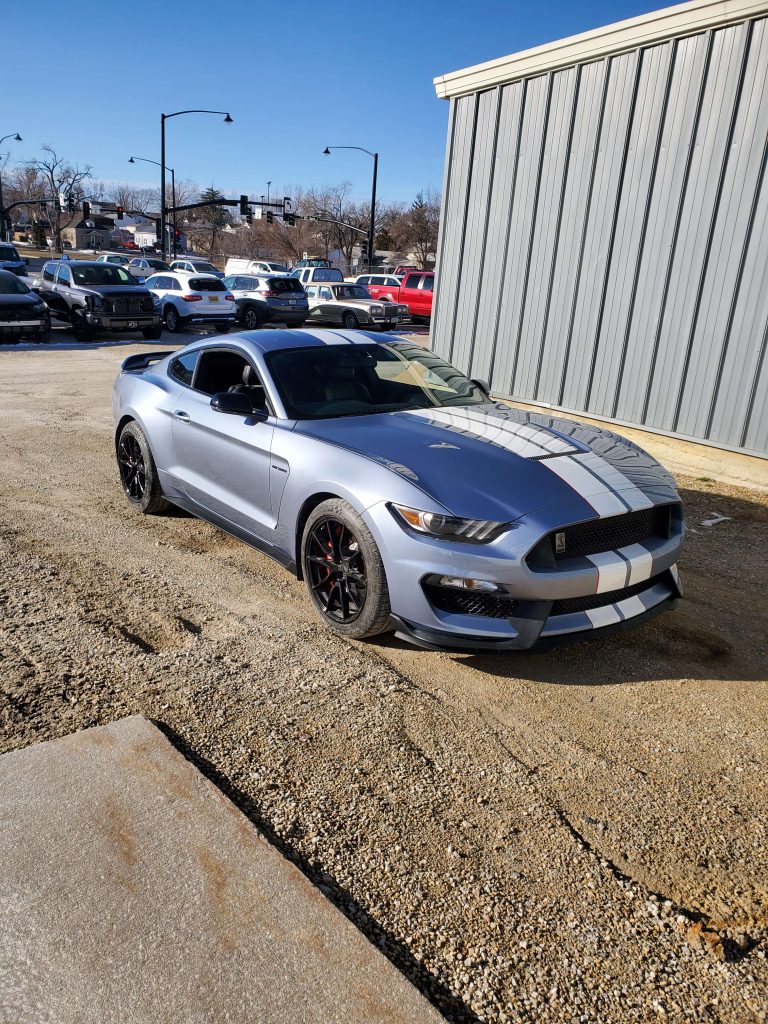 2019 Mustang GT350 (1)
